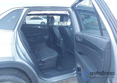 2024 Volkswagen Atlas Cross Sport 2.0T Sel R-Line z USA, uszkodzony, nr VIN 1V2AE2CA5RC203465